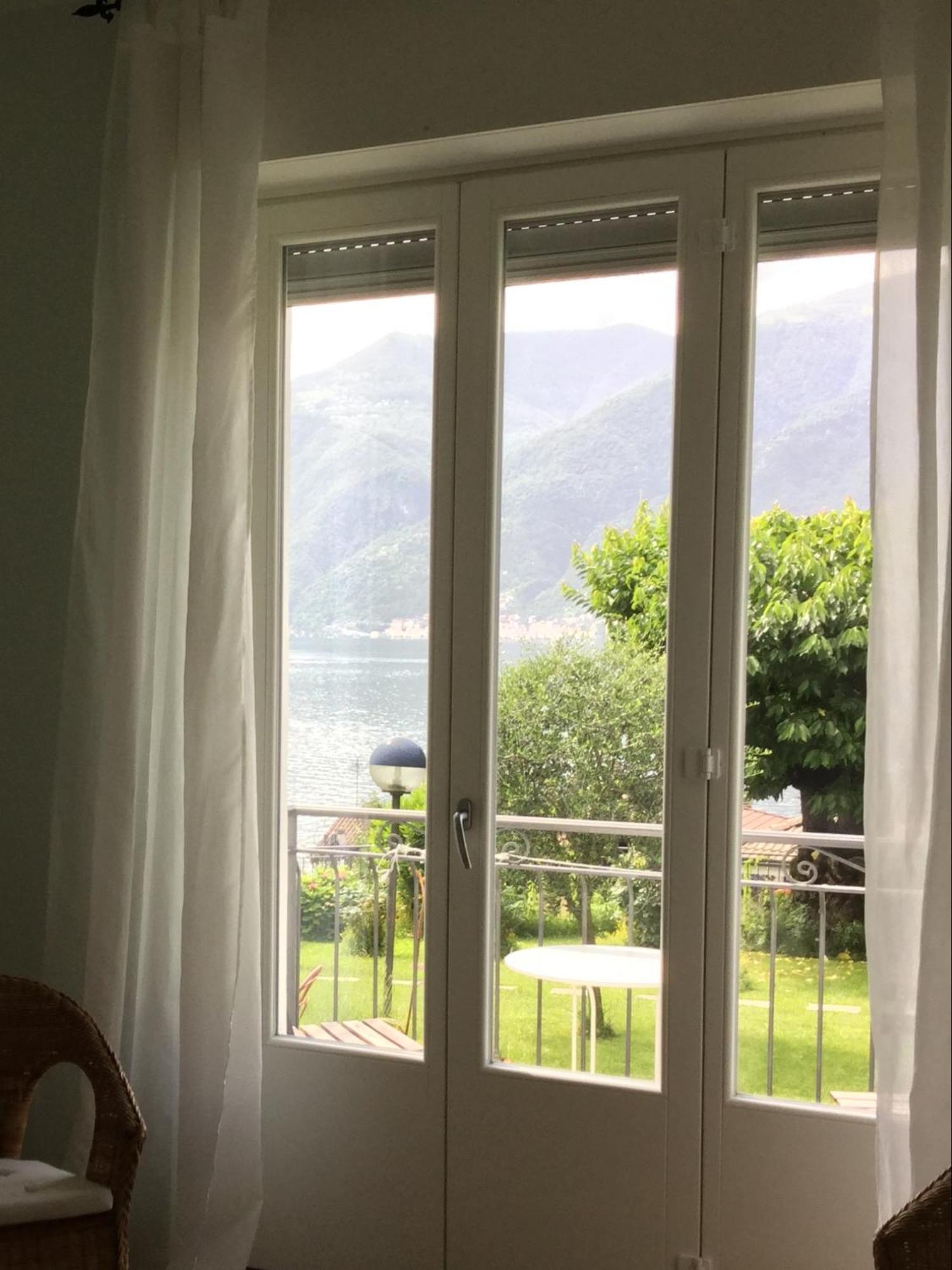 B&B Cherry En Rose Lezzeno Bagian luar foto