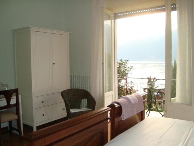 B&B Cherry En Rose Lezzeno Bagian luar foto