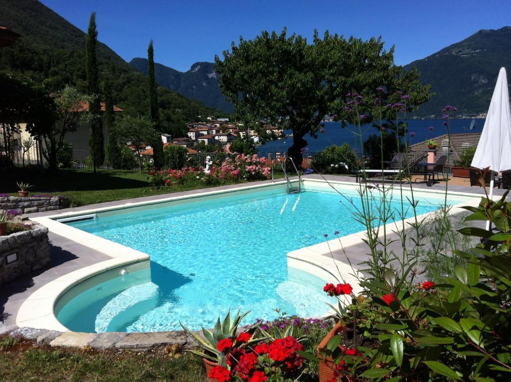 B&B Cherry En Rose Lezzeno Bagian luar foto